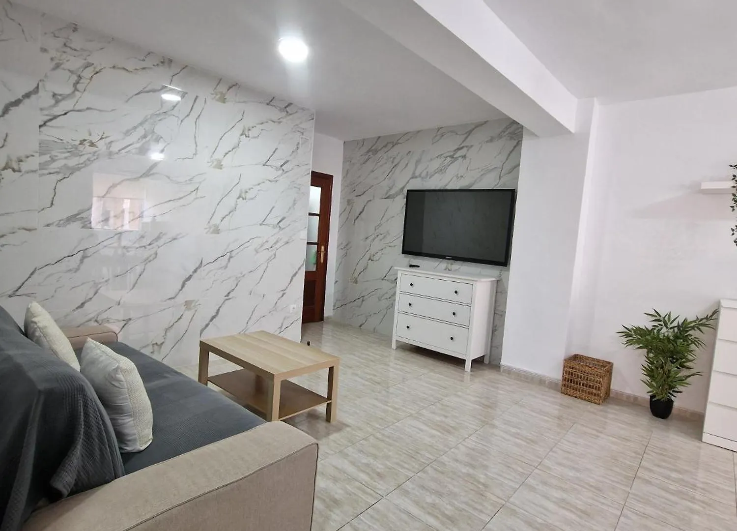 Virgen De Lujan Triana Apartment Seville