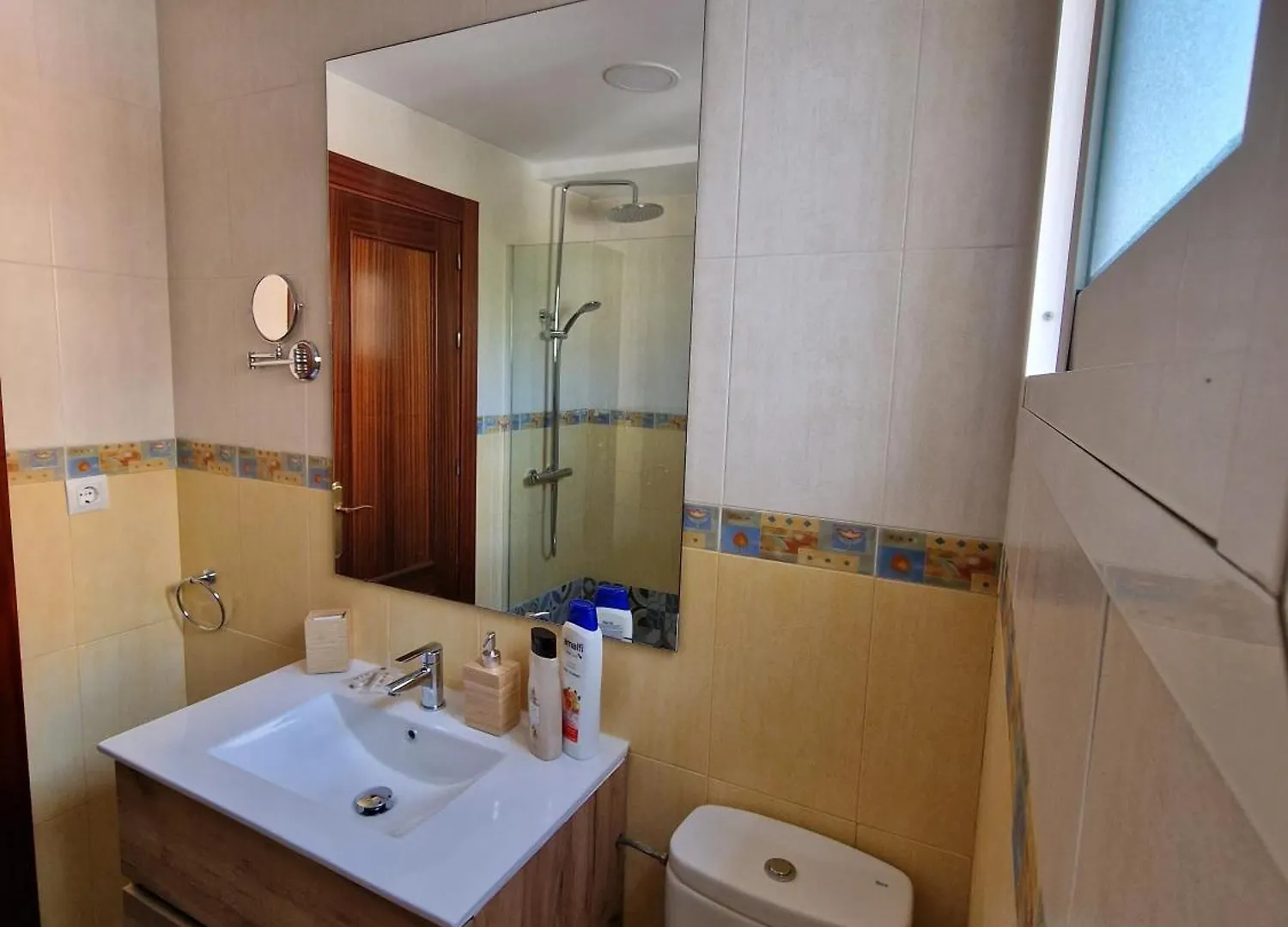 Virgen De Lujan Triana Apartment Seville